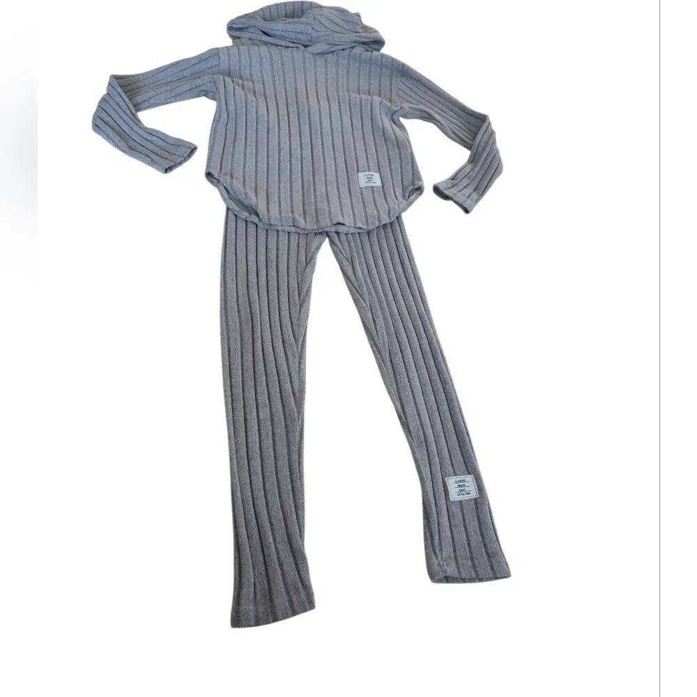 Shein Size 10 Gray Ribbed Hoodie and Pants Set